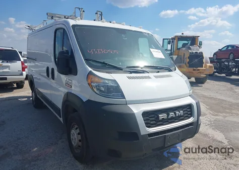 2020 Ram Promaster 1500 Low Roof 136 Wb z USA, uszkodzony, nr VIN 3C6TRVAG8LE130090